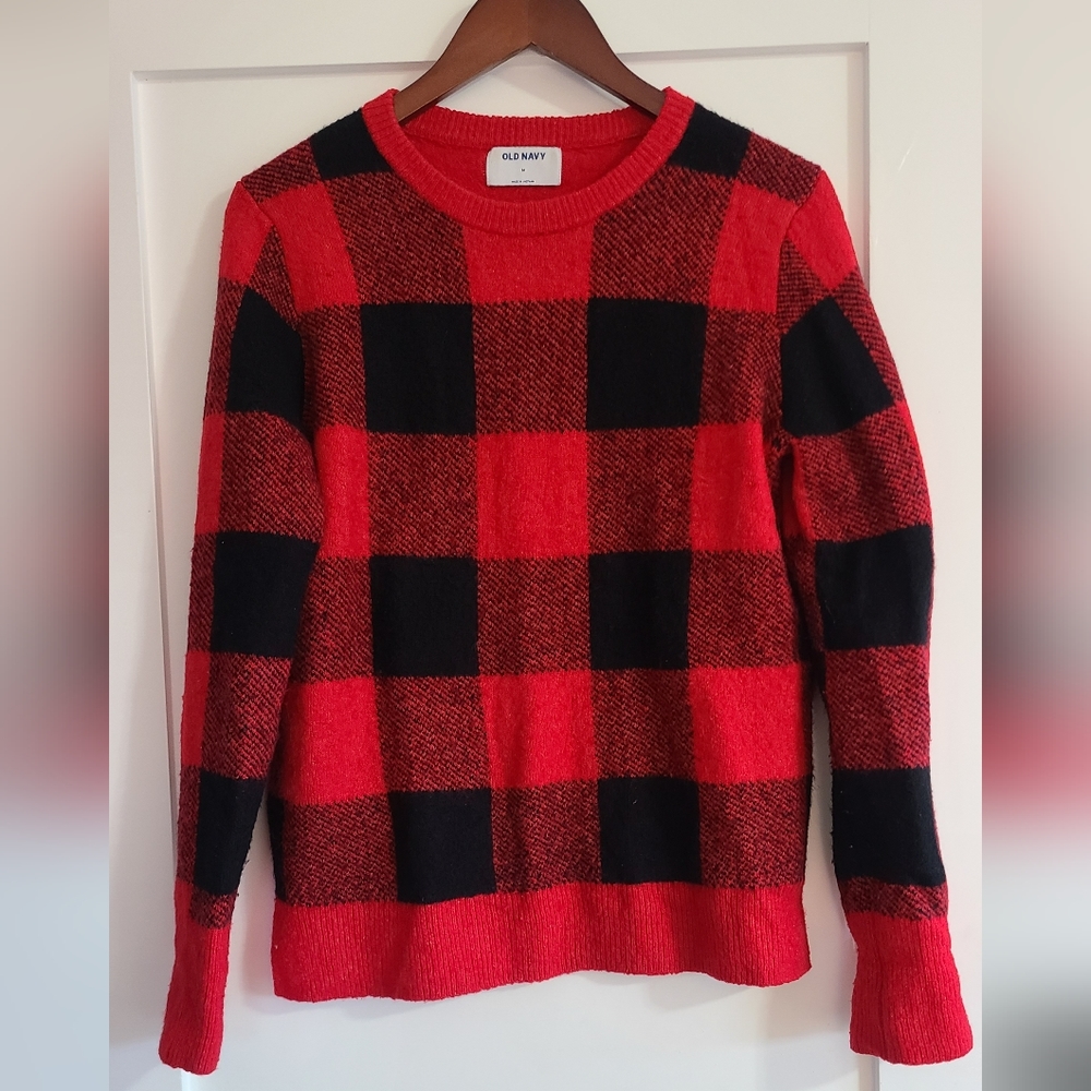 LN Old Navy women's M Buffalo check sweater